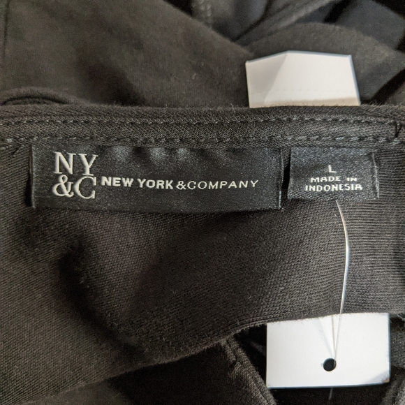 New York & Co Romper Black L - Picture 8 of 8